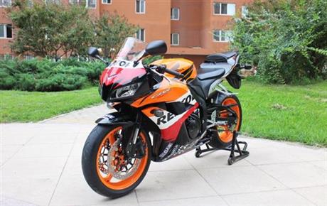 进口本田cbr250公路赛摩托车
