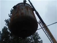 9成新的二手搪瓷反应釜转让